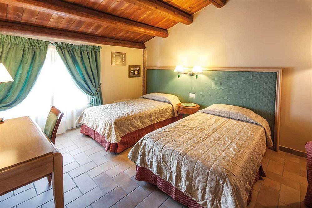 Hotel Residence Diamantina Ferrara Luaran gambar