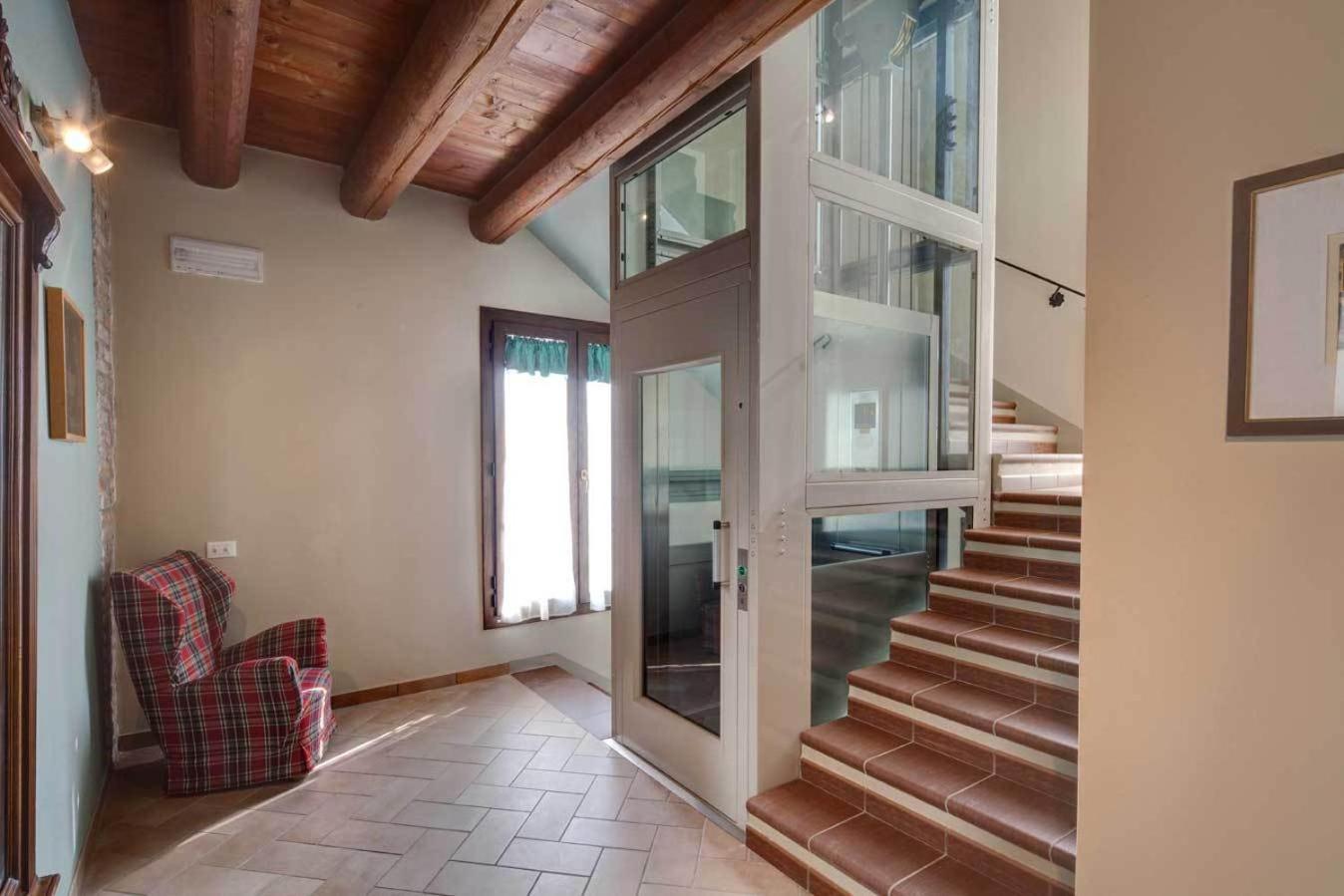 Hotel Residence Diamantina Ferrara Luaran gambar