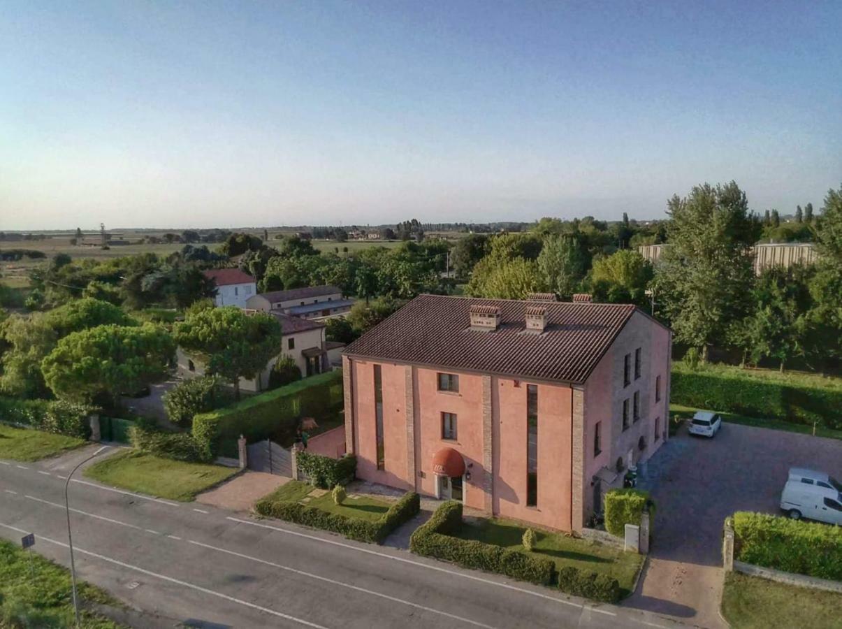 Hotel Residence Diamantina Ferrara Luaran gambar